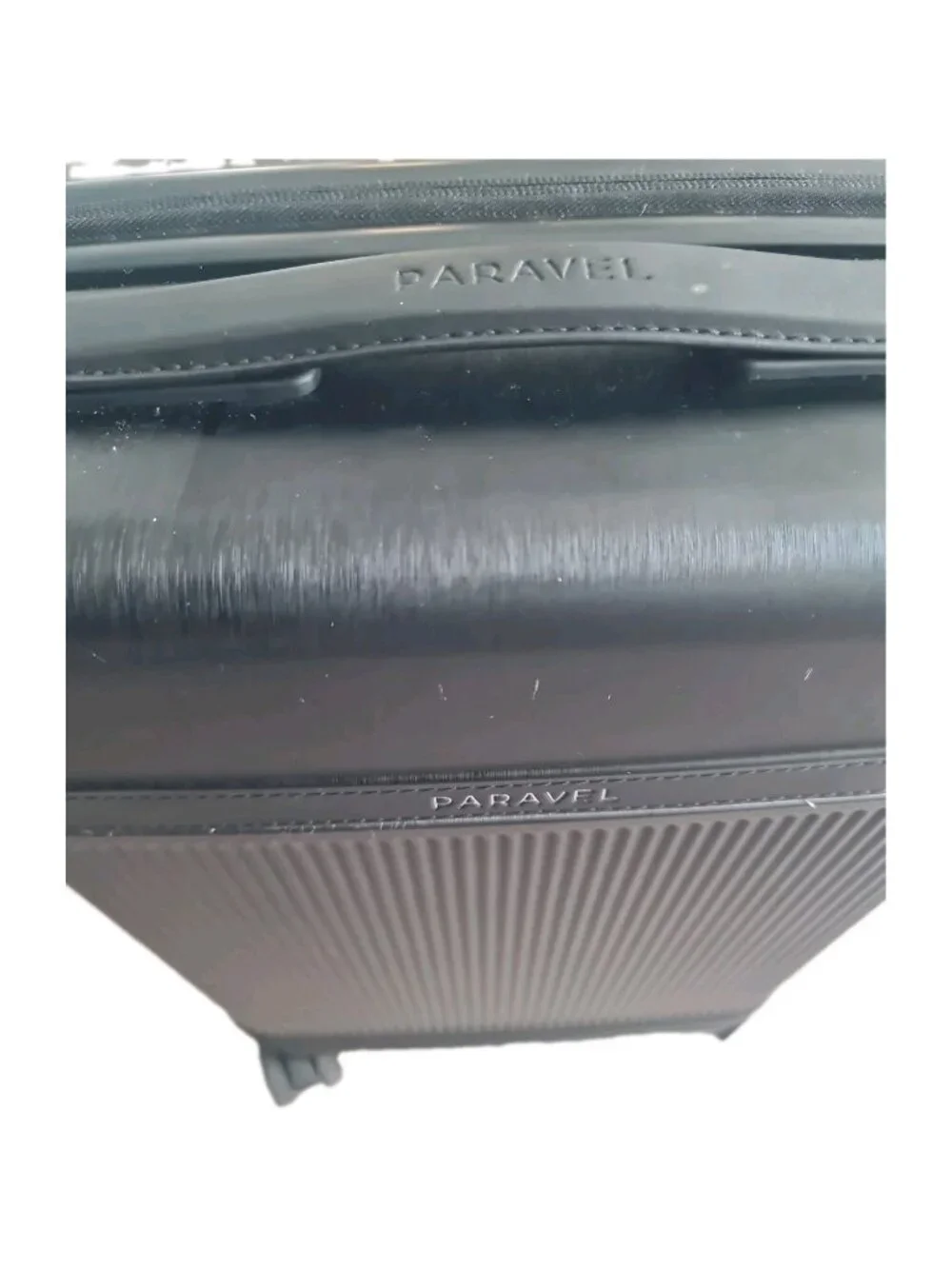 Paravel Aviator Black Hardshell Hardcase Spinner Suitcase Luggage Carry On
